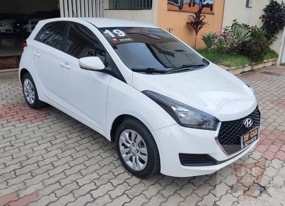 HYUNDAI HB20 1.0 COMFORT 12V FLEX 4P MANUAL